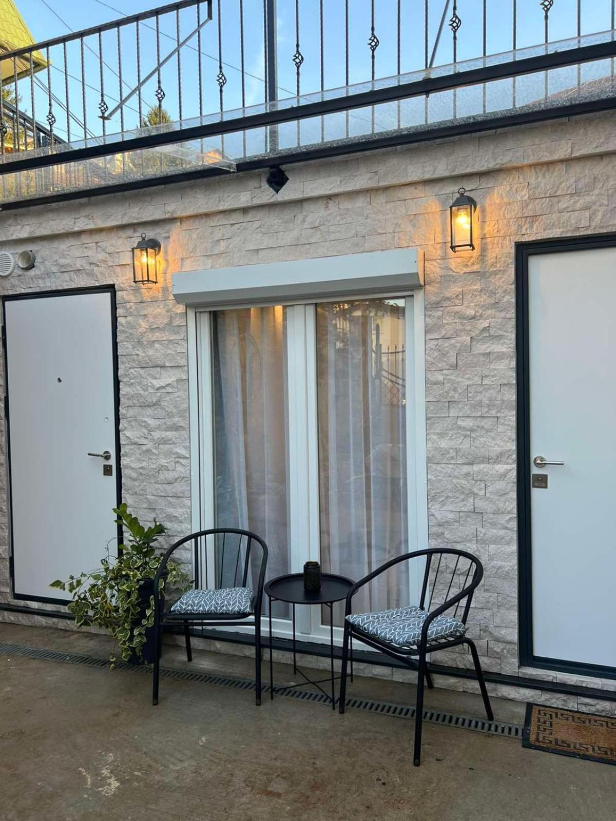 528 Apartament